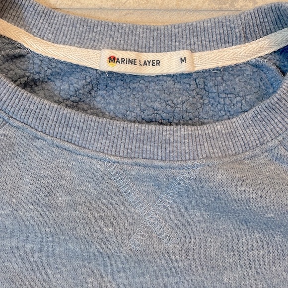 cozy, soft, epically classic marine layer sweatshirt. Barely worn. womens size M - Picture 2 of 5